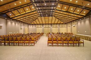 Maulik Mansion Resort