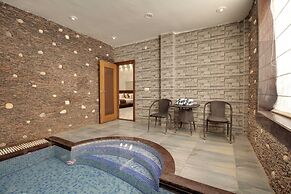 Maulik Mansion Resort