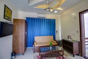 Maulik Mansion Resort