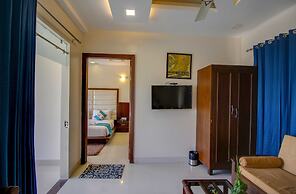 Maulik Mansion Resort