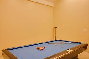 Maulik Mansion Resort