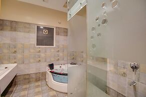 Maulik Mansion Resort