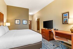 Comfort Inn & Suites West Des Moines