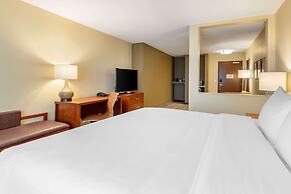 Comfort Inn & Suites West Des Moines