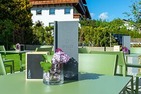 Wally Berg Apartements