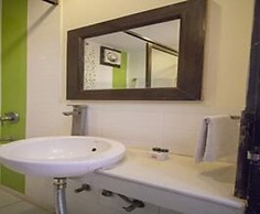 Hotel Golden Ram Vilas