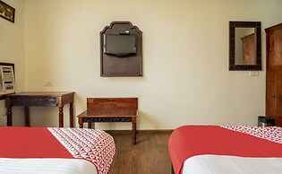 Hotel Golden Ram Vilas