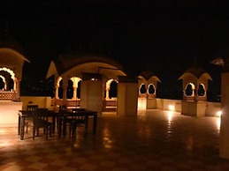 Hotel Golden Ram Vilas