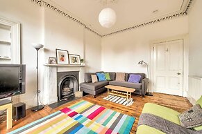 Bright Flat in City Centre for up to 6 Guests!