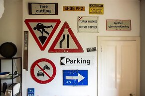 Bright Flat in City Centre for up to 6 Guests!