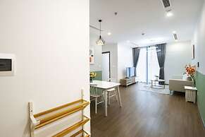 Cindy Vinhomes Skylake Apartments