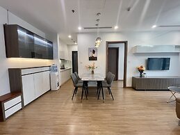 Cindy Vinhomes Skylake Apartments