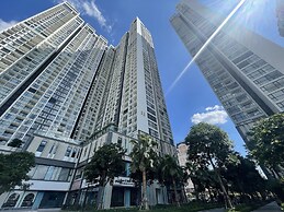 Cindy Vinhomes Skylake Apartments