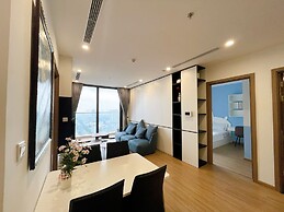 Cindy Vinhomes Skylake Apartments