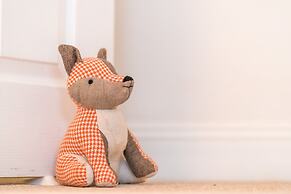 Ella Fitzgerald - Luxury 2 Bedroom Apt