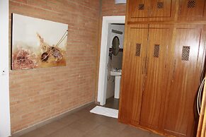 Paradise Inn Hotel e Lazer