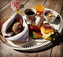 Horvan Bokkafé & Bed & Breakfast