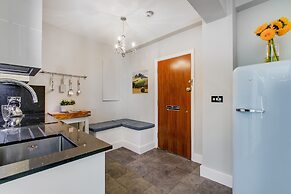 Nell Gwynn Chelsea Accommodation