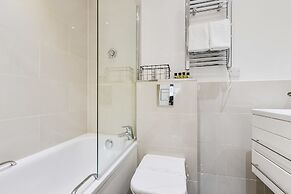 Nell Gwynn Chelsea Accommodation