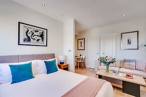 Nell Gwynn Chelsea Accommodation