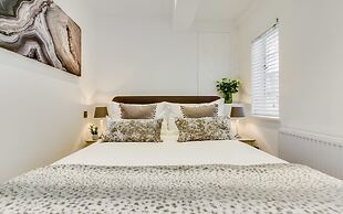 Nell Gwynn Chelsea Accommodation