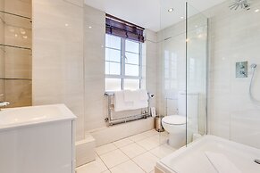 Nell Gwynn Chelsea Accommodation