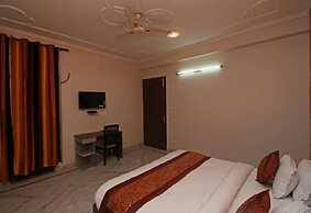 Hotel Petals Elite 2