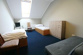 Hotel Nostalgia