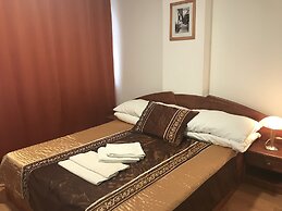 Hotel Nostalgia