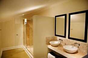 Anchors Boutique Lodge