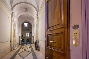 The Shell Rome Suite