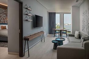 Canopy by Hilton Cancun La Isla