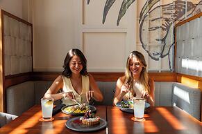 Canopy by Hilton Cancun La Isla