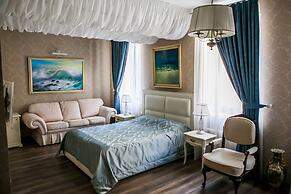 Mandarin ClubHouse