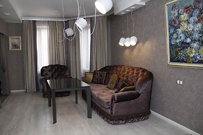 Mandarin ClubHouse