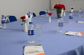 Greenpark Sundowner Hotel