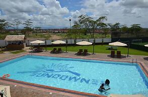 Greenpark Sundowner Hotel