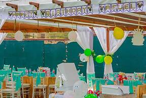 Greenpark Sundowner Hotel