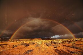 Stargazer Luxury Condo, Rooftop Views, Private Hot Tub