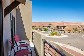 Stargazer Luxury Condo, Rooftop Views, Private Hot Tub