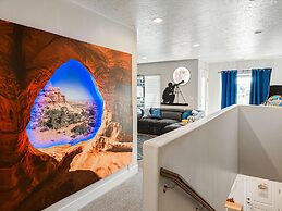 Stargazer Luxury Condo, Rooftop Views, Private Hot Tub