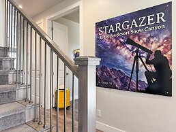 Stargazer Luxury Condo, Rooftop Views, Private Hot Tub