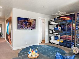 Stargazer Luxury Condo, Rooftop Views, Private Hot Tub