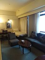 Times Square Service Suite By DaisyHomes