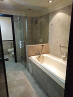 Times Square Service Suite By DaisyHomes