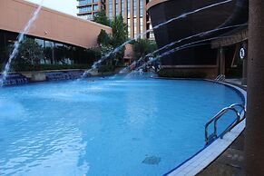 Times Square Service Suite By DaisyHomes