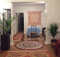 Belmont Hostel - O'Hare Blueline