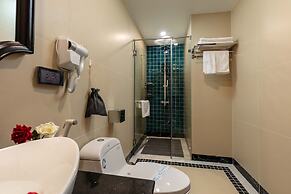 Babylon Premium Hotel & Spa