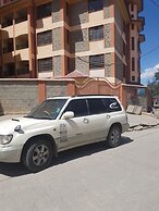 5 Mins to Nairobi Int Airport