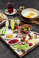 Karamans Sirkeci Suites Hotel